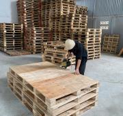 Đ&oacute;ng pallet theo y&ecirc;u cầu, gia c&ocirc;ng palet, thu mua pallet gỗ cũ