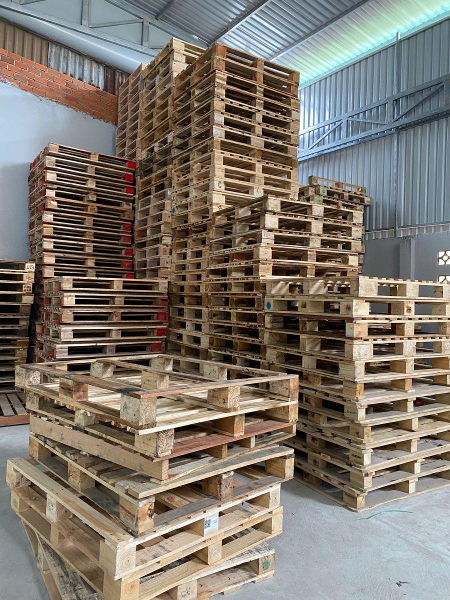 Pallet Cũ: Phân Loại, Ưu Điểm và Địa Chỉ Mua Uy Tín